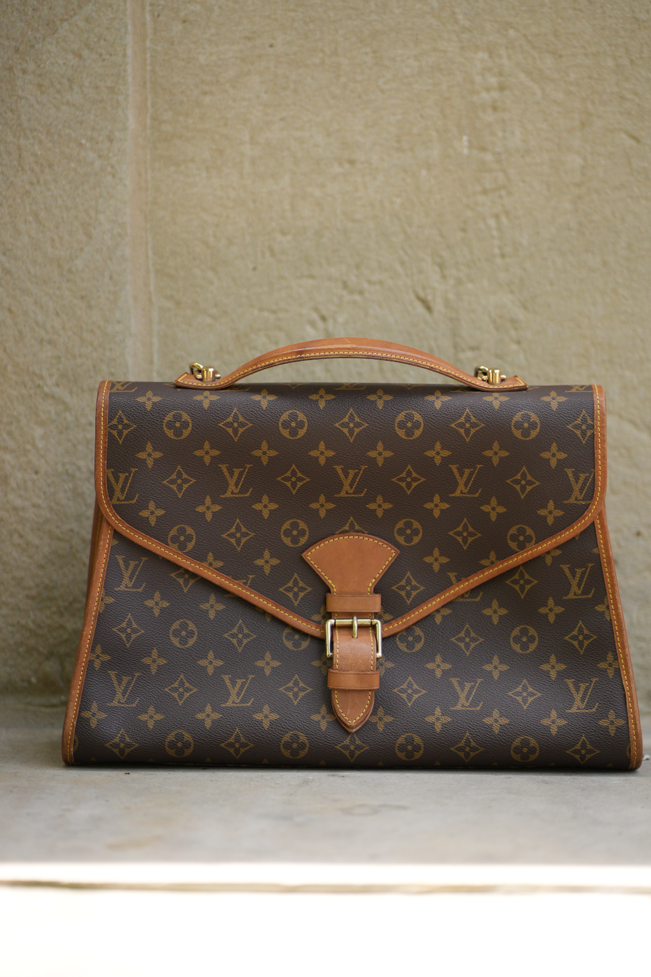Louis Vuitton Beverly Briefcase