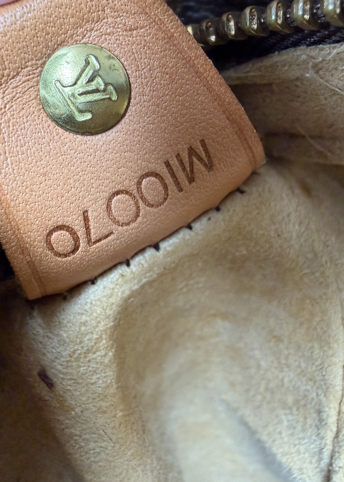 Louis Vuitton Looping GM