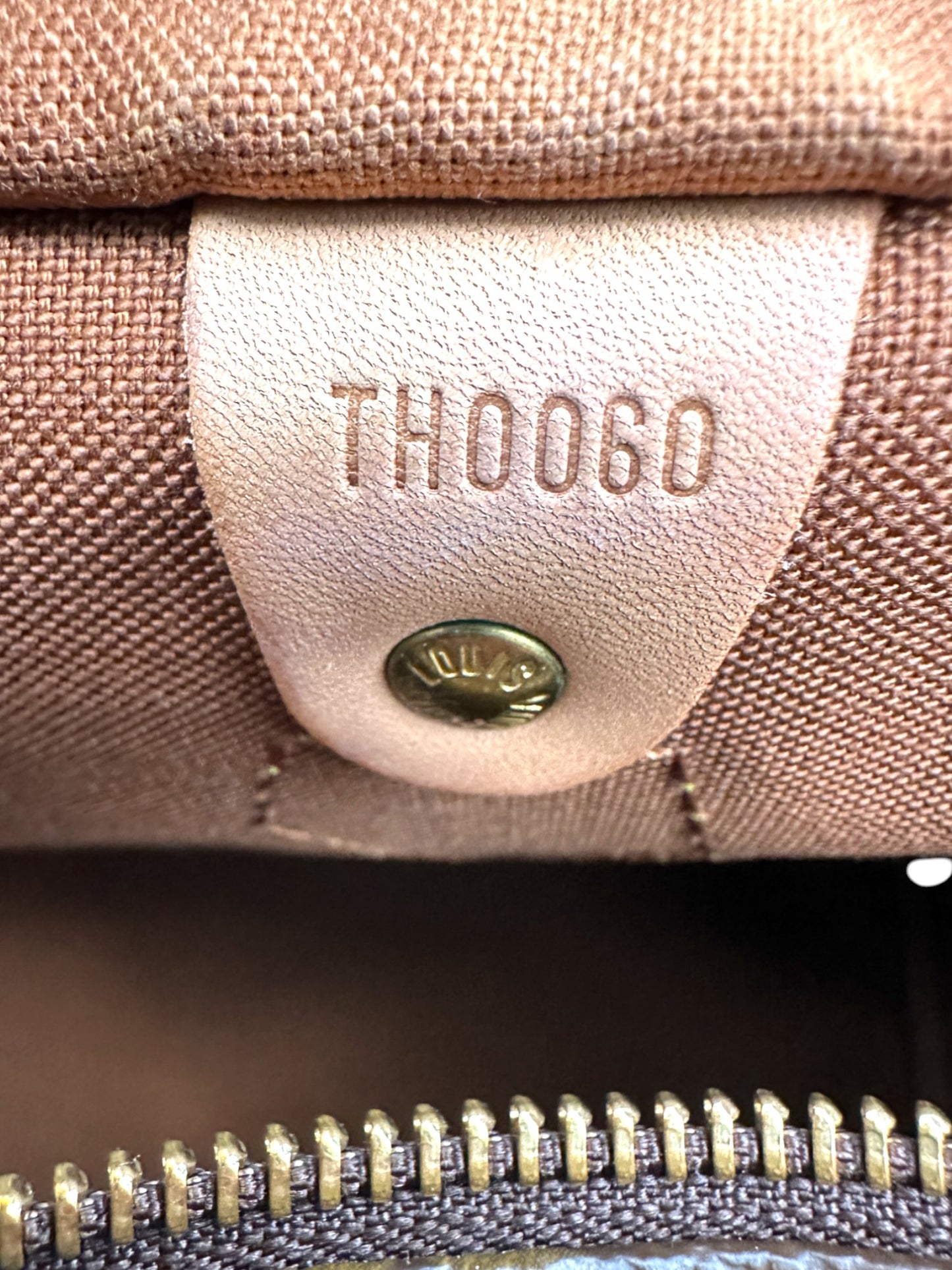 Louis Vuitton Speedy 30