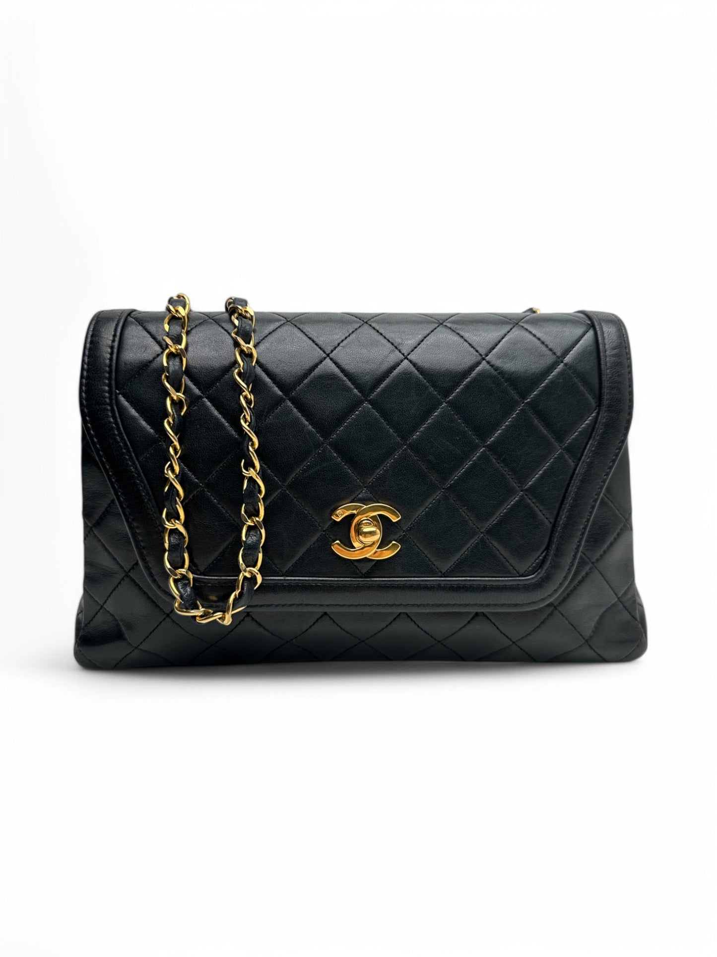 Chanel Trapeze