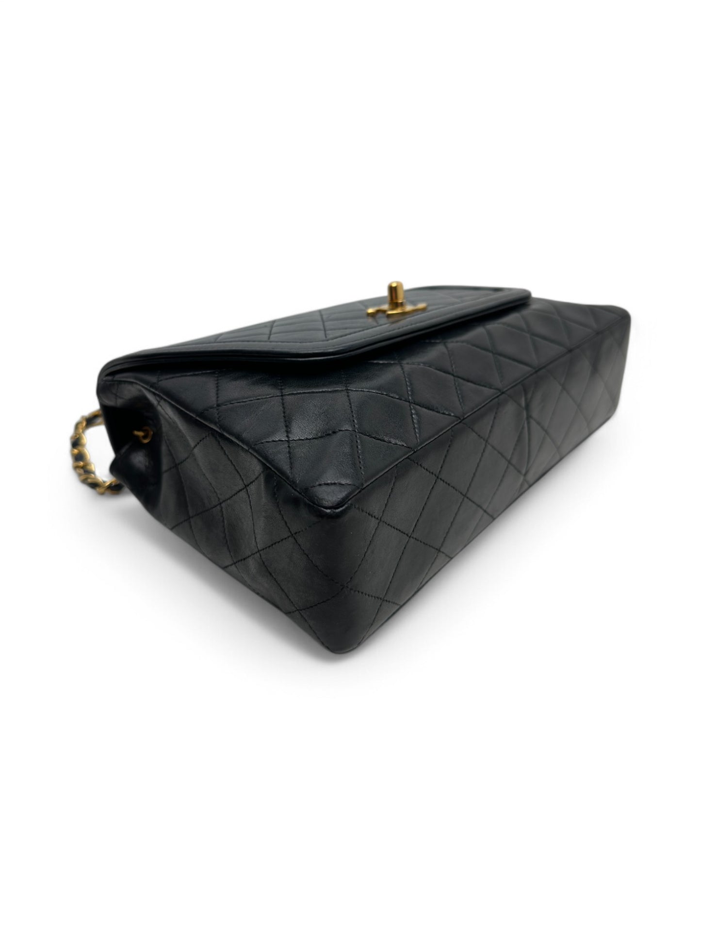 Chanel Trapeze