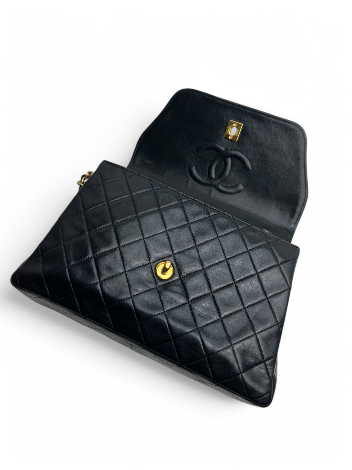 Chanel Trapeze