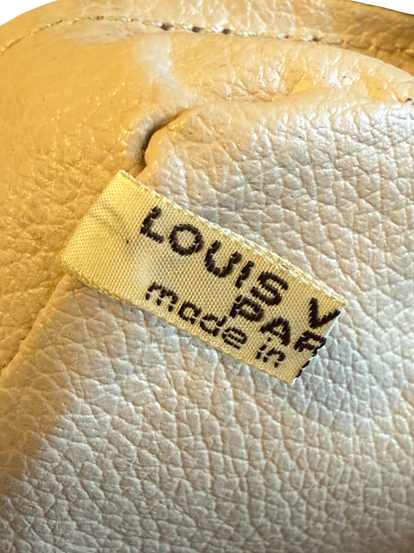 Louis Vuitton Toilette 28