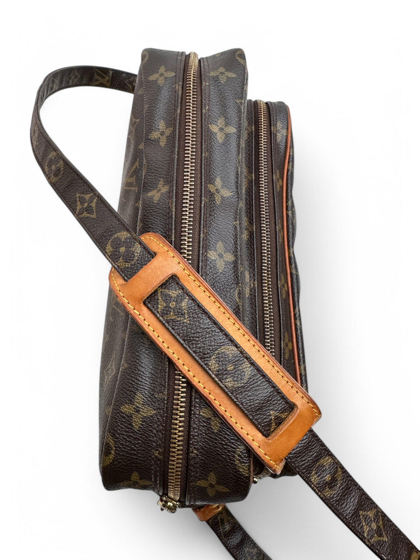Louis Vuitton Nile