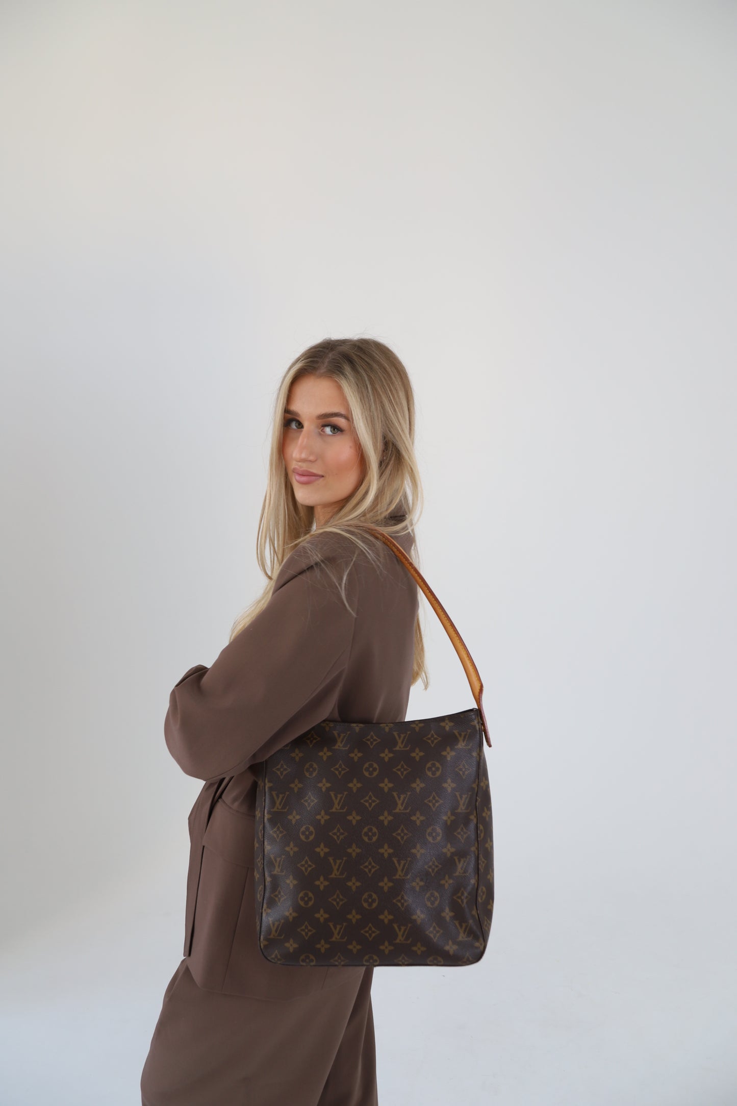 Louis Vuitton Looping GM