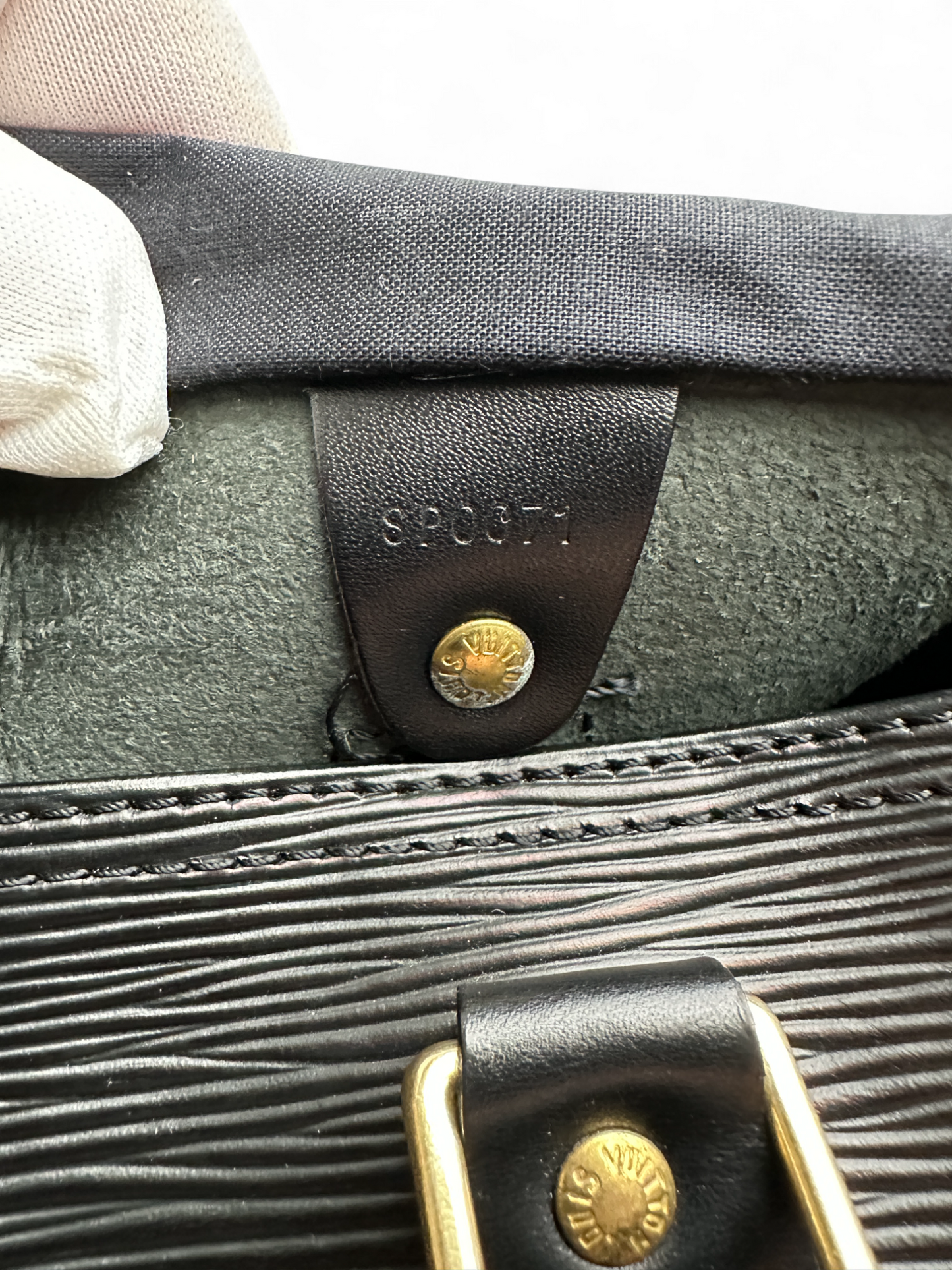 Louis Vuitton Speedy 25 Epi black