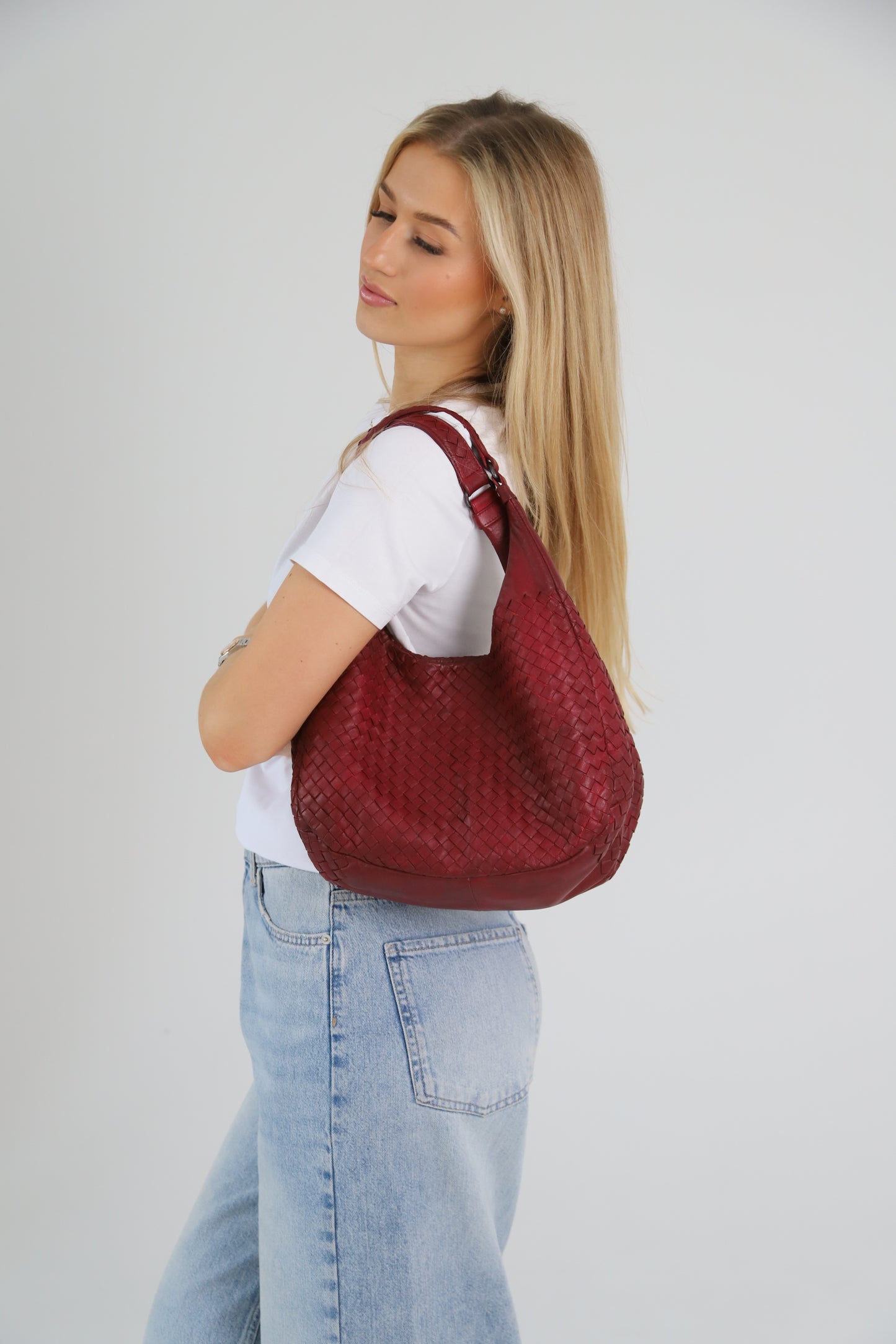 Bottega Veneta Hobo Medium Bordo