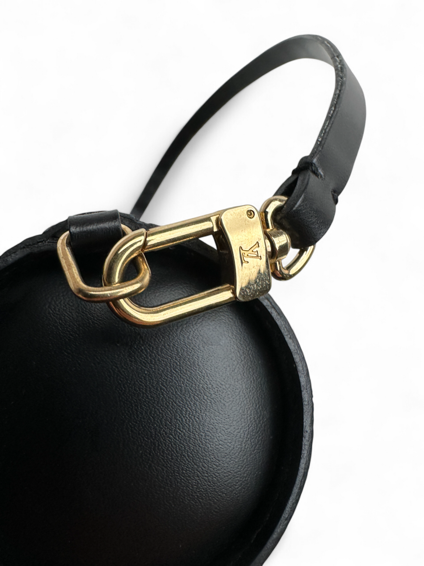 Louis Vuitton Papillon Epi black