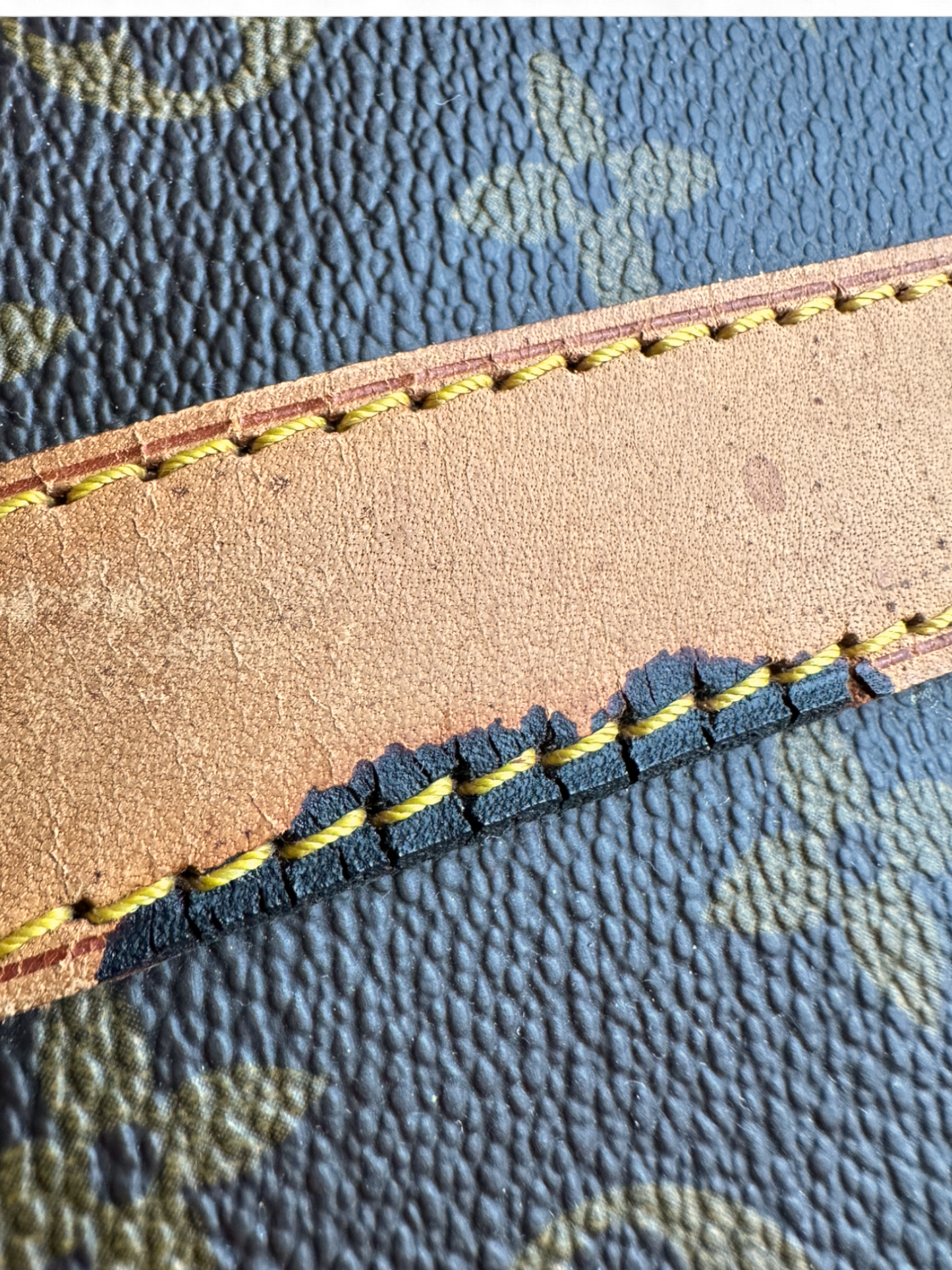 Louis Vuitton Keepall 50 Bandoulière