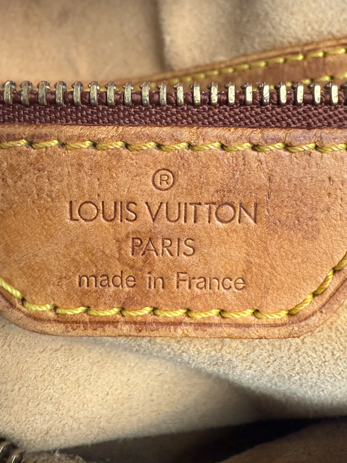 Louis Vuitton Looping GM