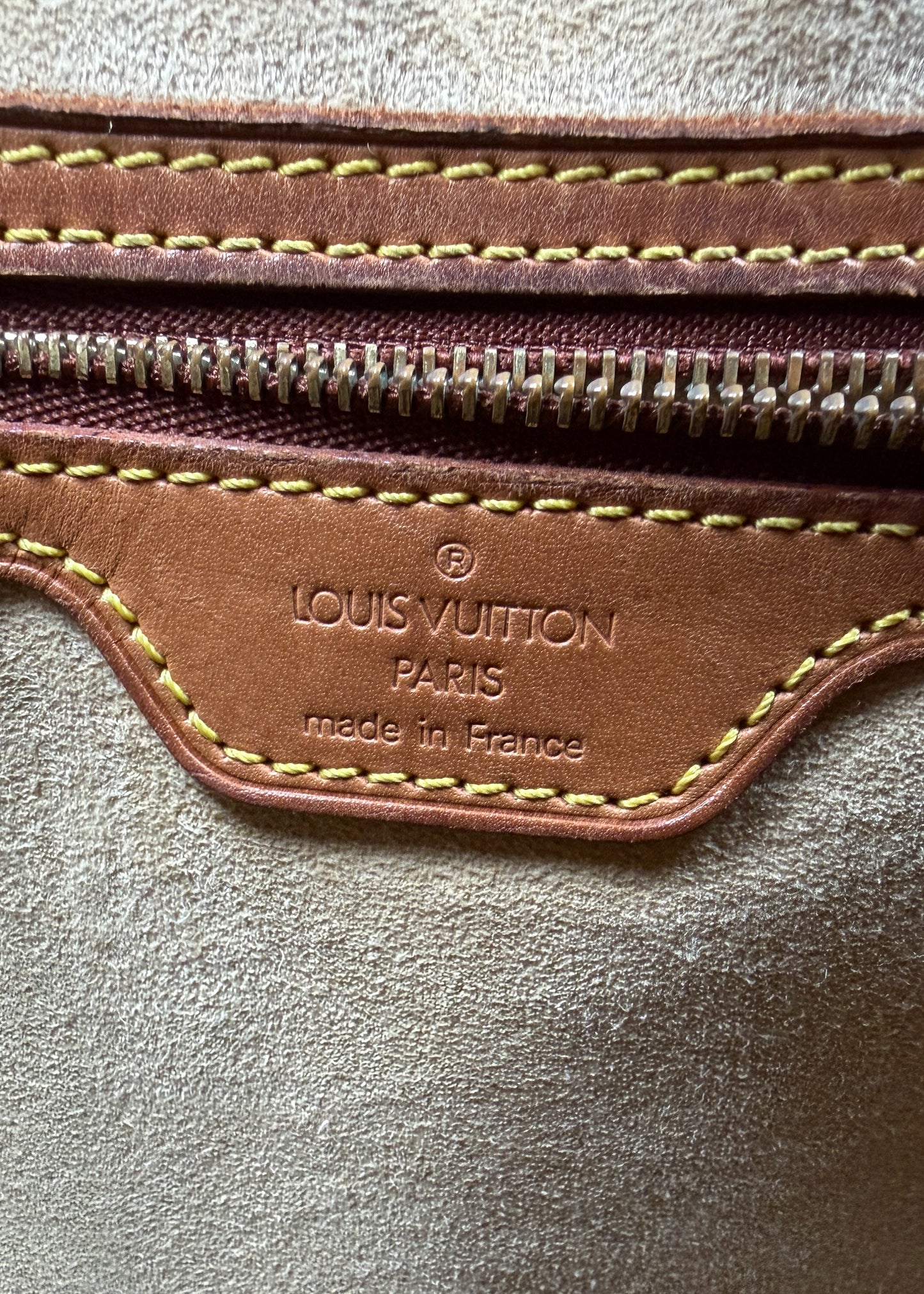 Louis Vuitton Looping GM