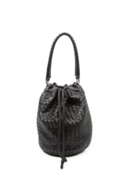 01-bottega-veneta-bucket-bag-front