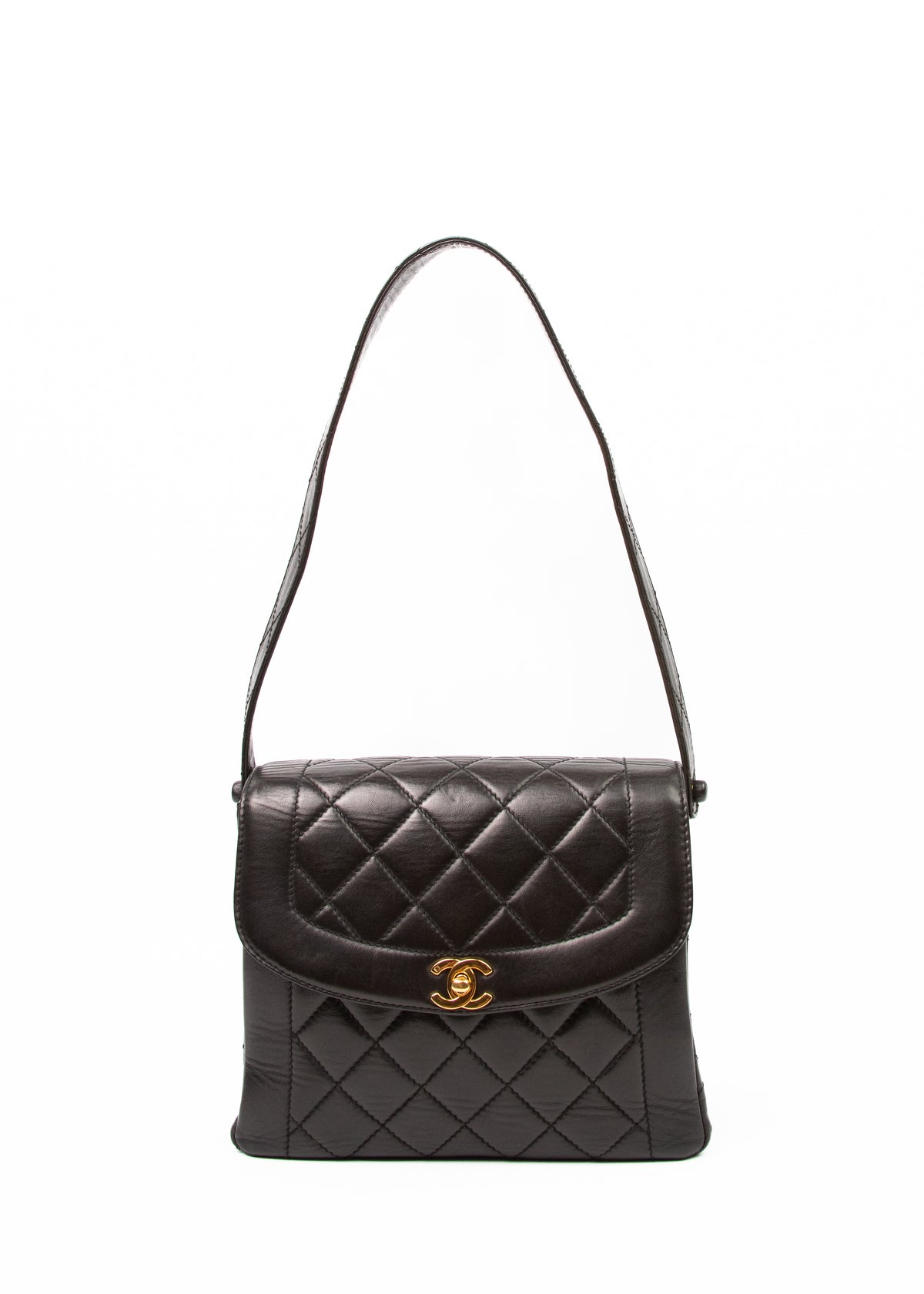 01-chanel-lambskin-diana-matelasse-front