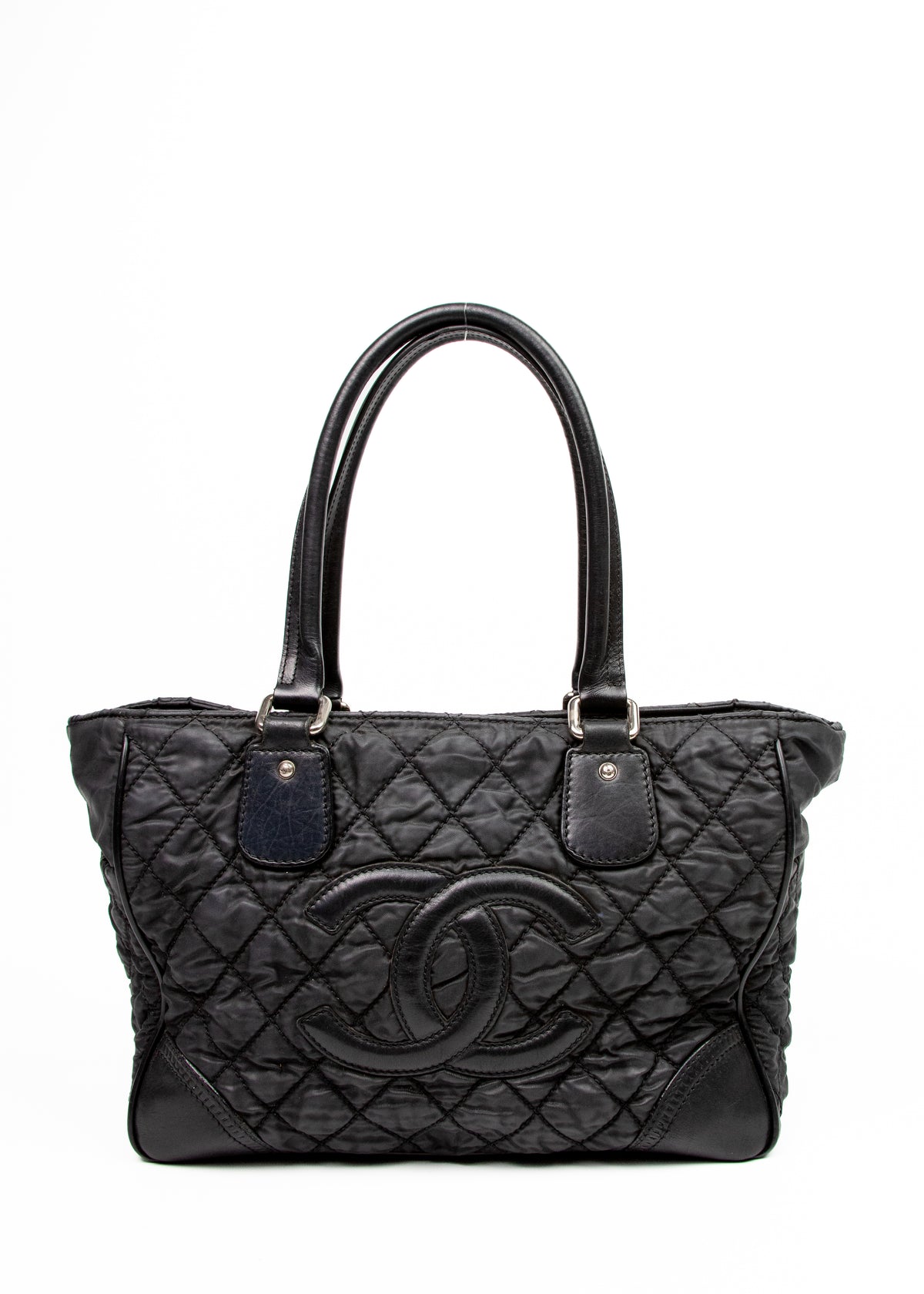 01-chanel-paris-new-york-quilted-nylon-front