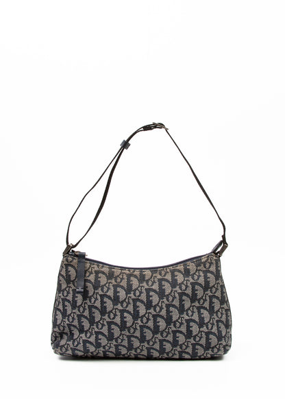 01-dior-small-trotter-front