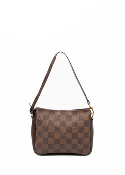 01-louis-vuitton-trousse-pochette-front