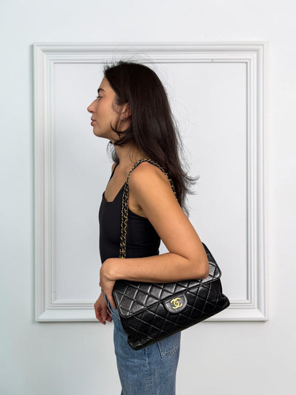 02-chanel-jumbo-double-face-modelka
