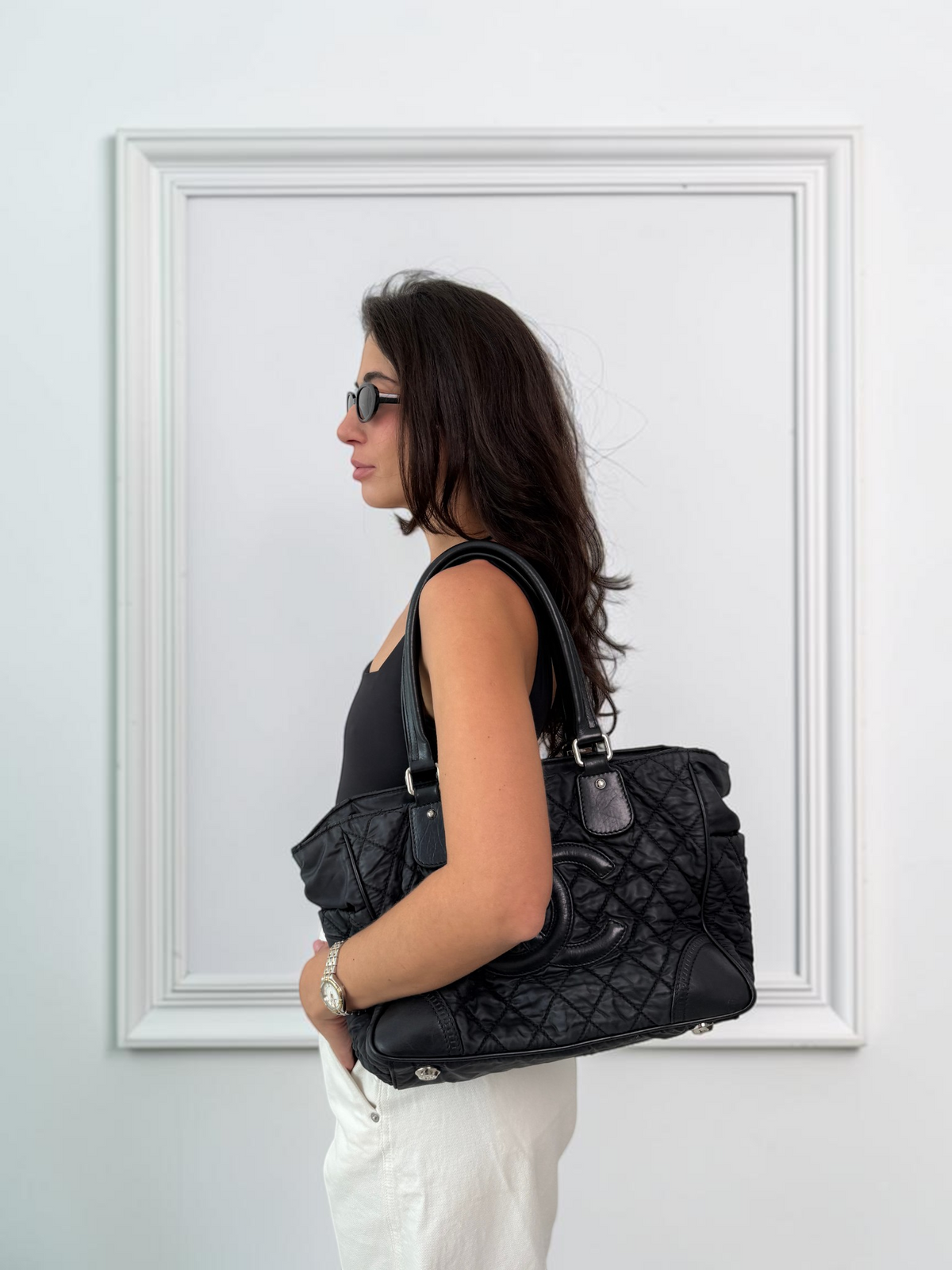 02-chanel-paris-new-york-quilted-nylon-modelka