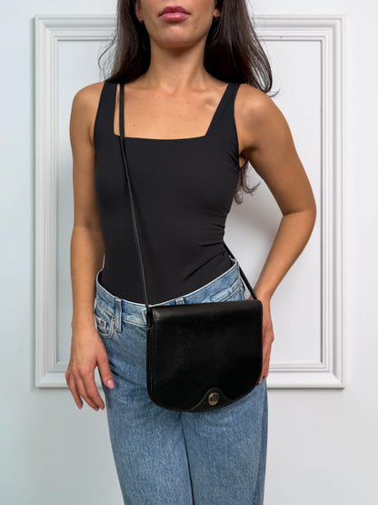 02-dior-crossbody-cd-modelka