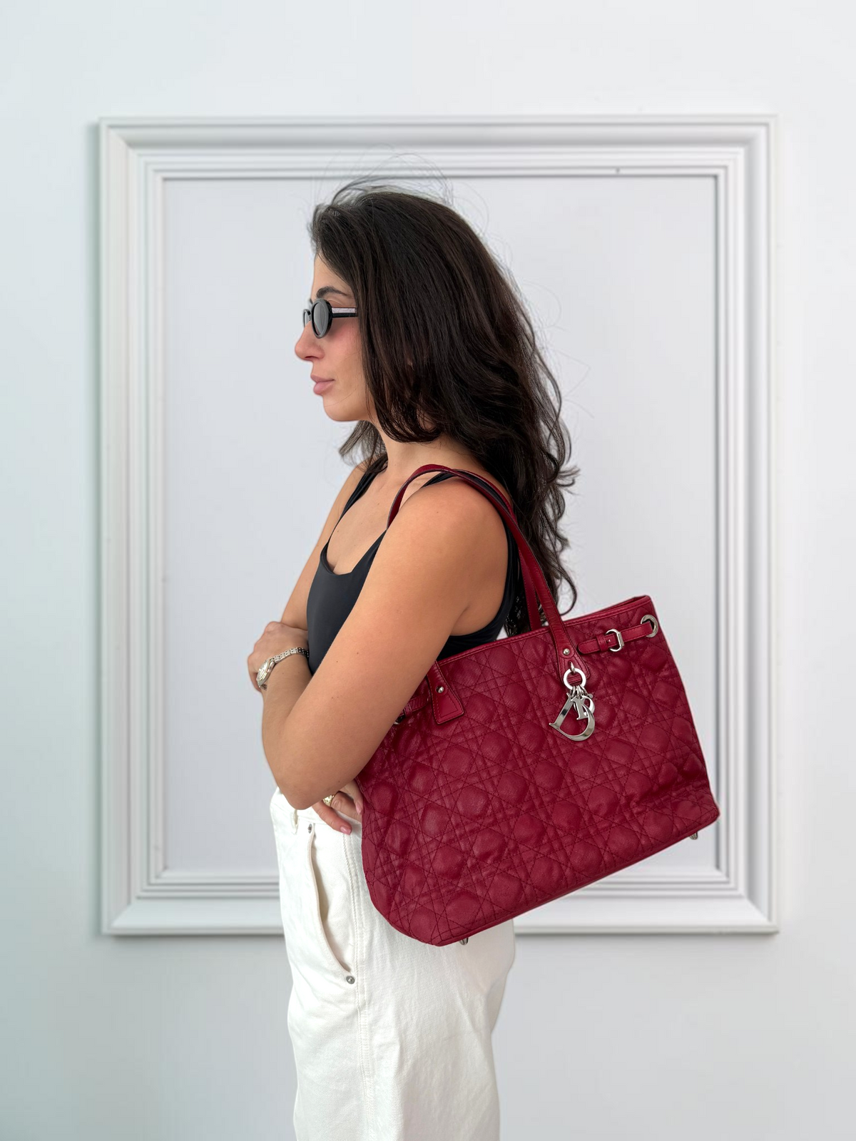 02-dior-panarea-cannage-modelka