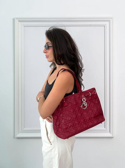 02-dior-panarea-cannage-modelka