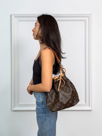 02-louis-vuitton-petit-noe-modelka