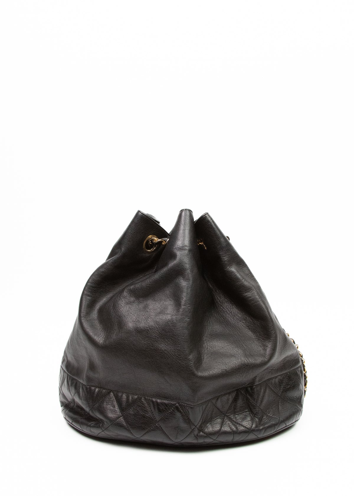 03-chanel-bucket-bag-with-pochette-tyl