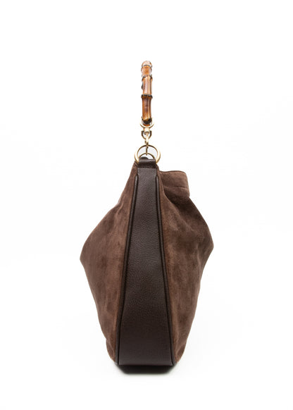 03-gucci-suede-bag-tyl
