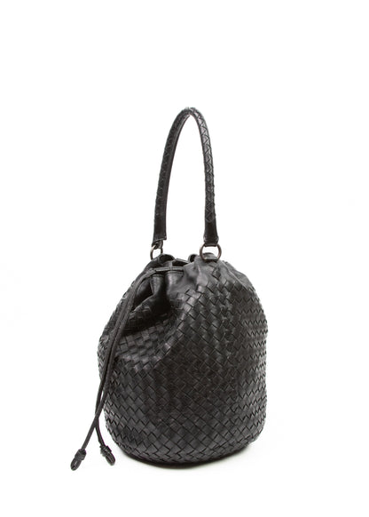 04-bottega-veneta-bucket-bag-bok