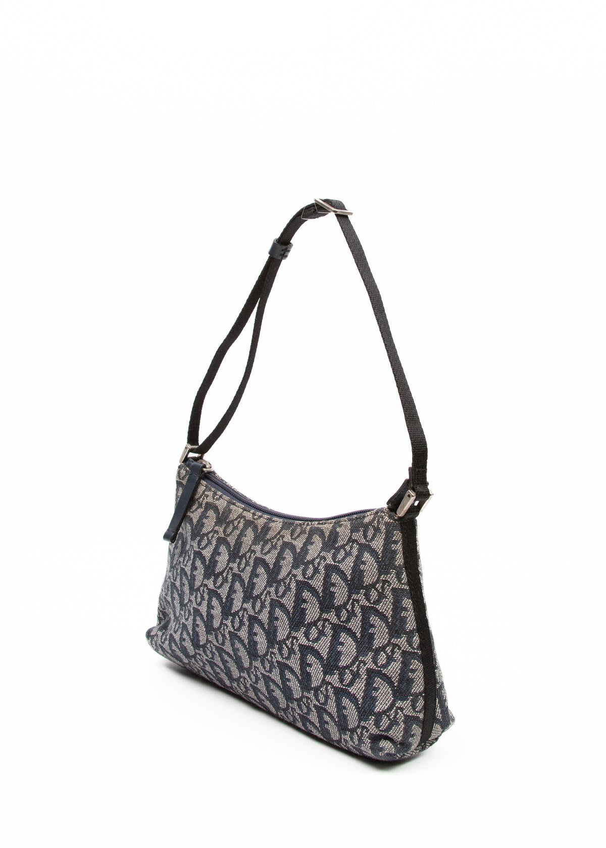 04-dior-small-trotter-skos