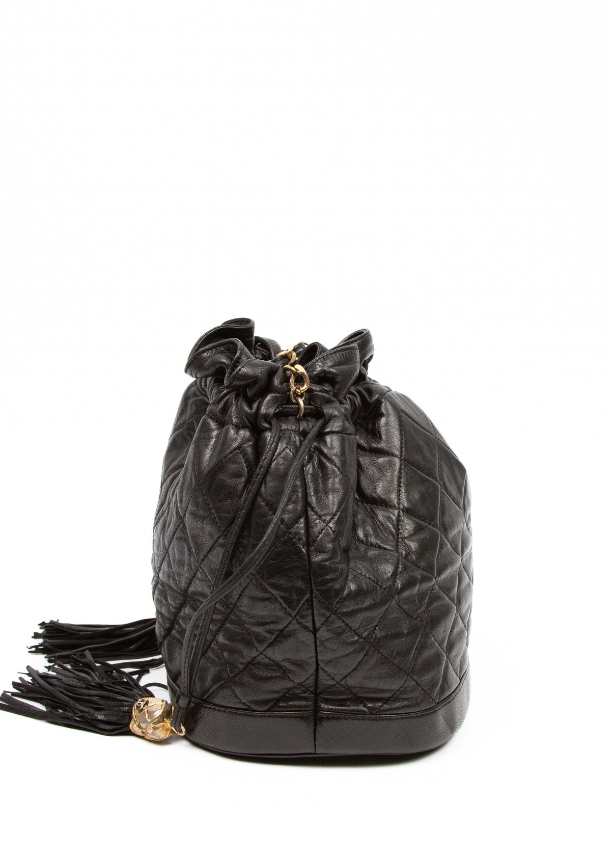 05-chanel-lambskin-quilted-mini-bucket-bok