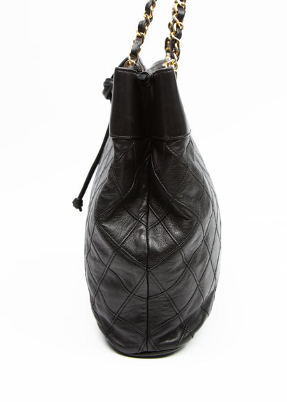 05-chanel-matelasse-tote-bok