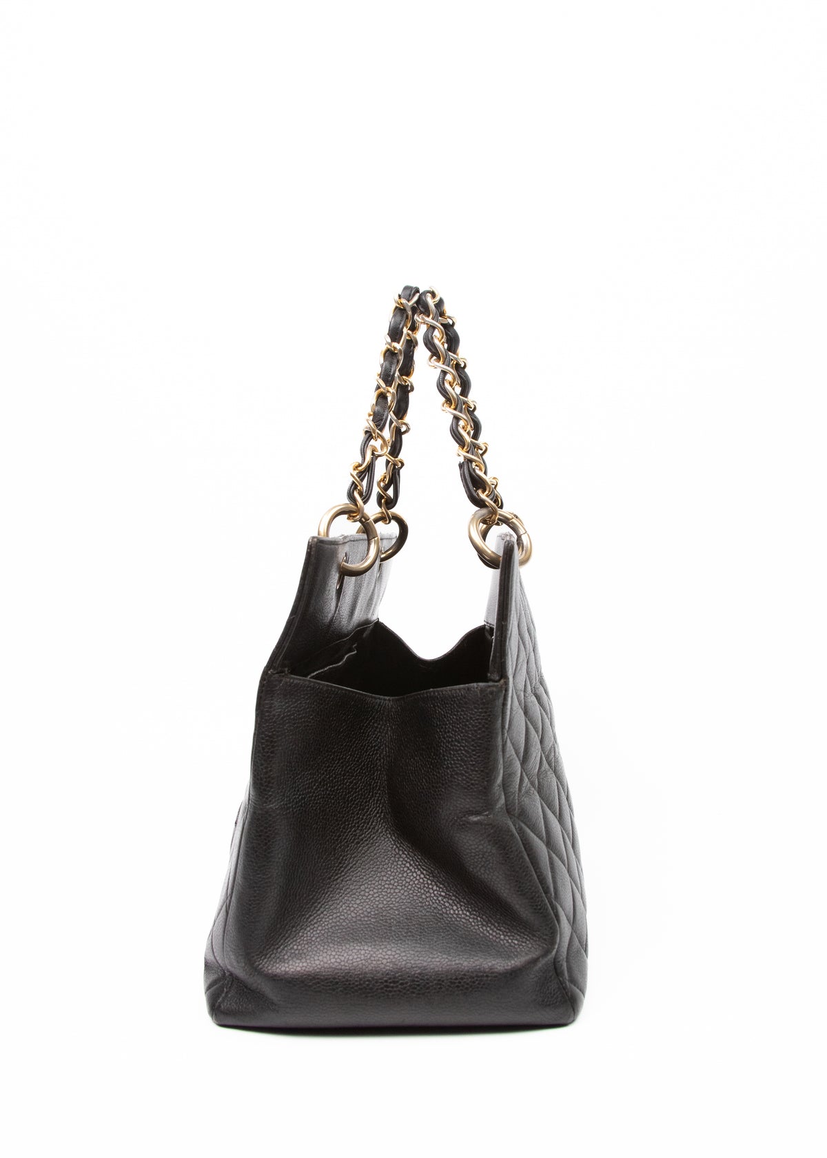 06-chanel-grand-shopping-caviar-bok
