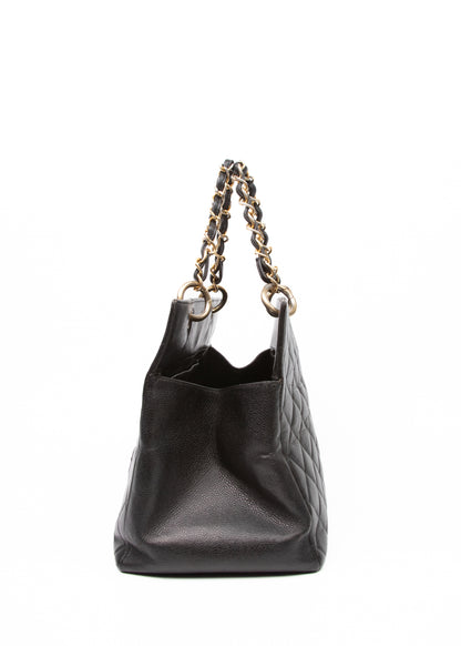 06-chanel-grand-shopping-caviar-bok