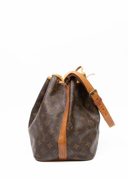 06-louis-vuitton-petit-noe-bok