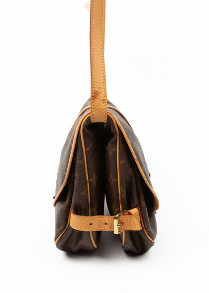 06-louis-vuitton-samur-30-bok