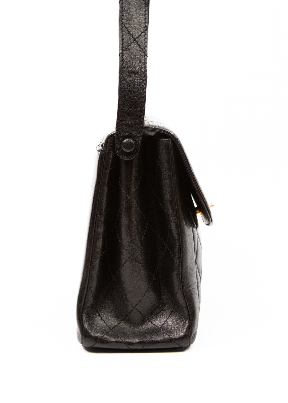 07-chanel-lambskin-diana-matelasse-bok