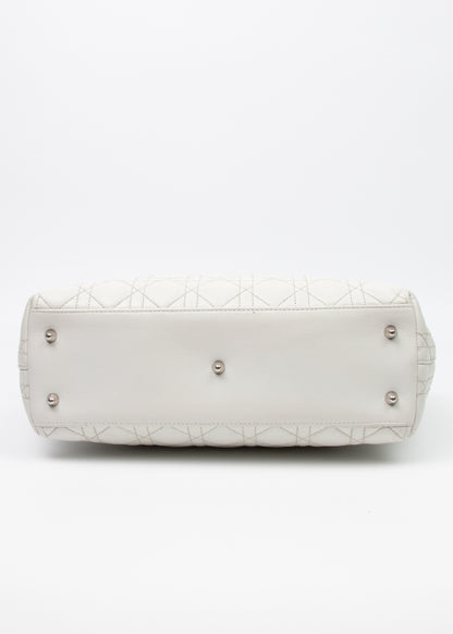 07-dior-cannage-white-leather-lady-spod