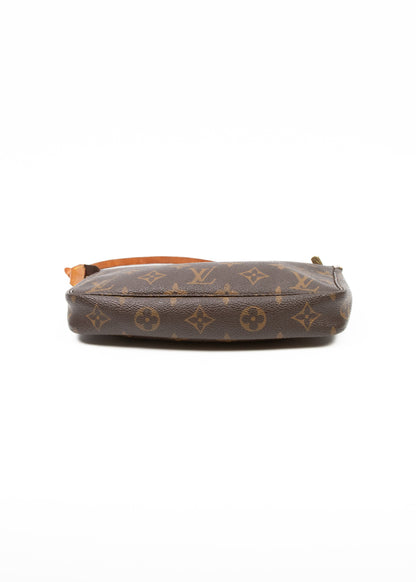 07-louis-vuitton-pochette-spod