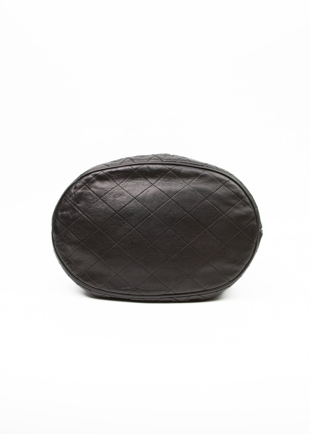 08-chanel-bucket-bag-with-pochette-spod