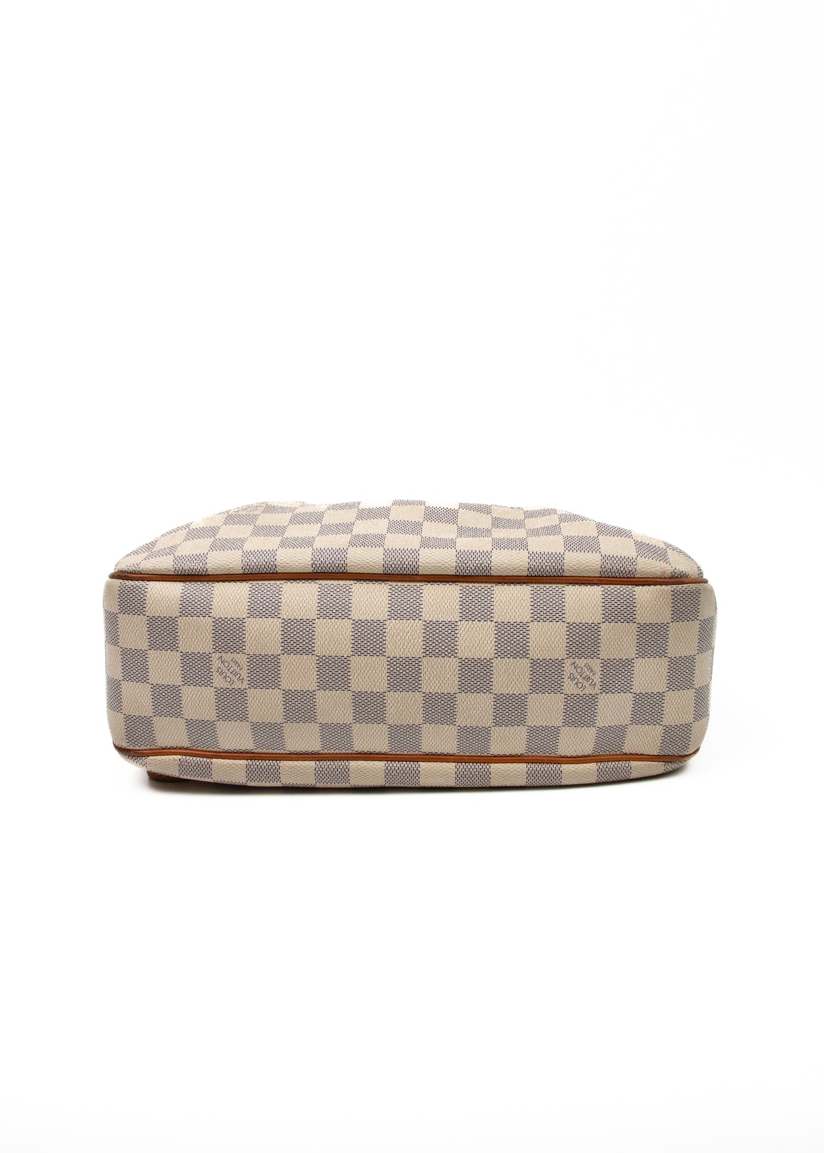 08-louis-vuitton-siracusa-pm-spod