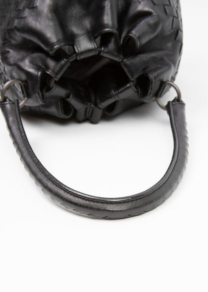 09-bottega-veneta-bucket-bag-uchwyty