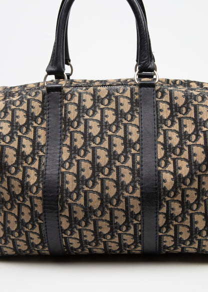 09-dior-trotter-navy-30-zoom-uchwyt