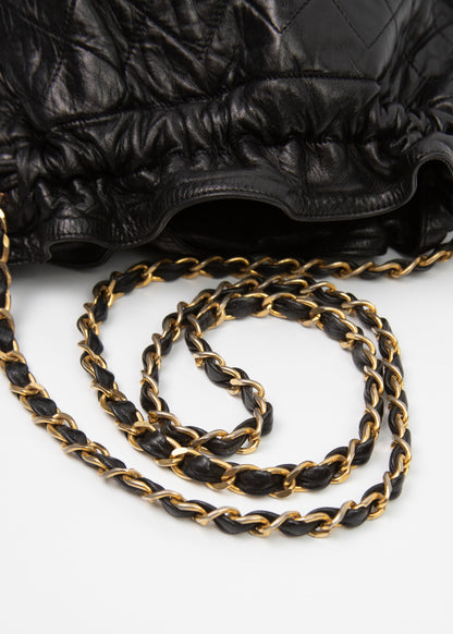 10-chanel-lambskin-quilted-mini-bucket-zoom-okucia