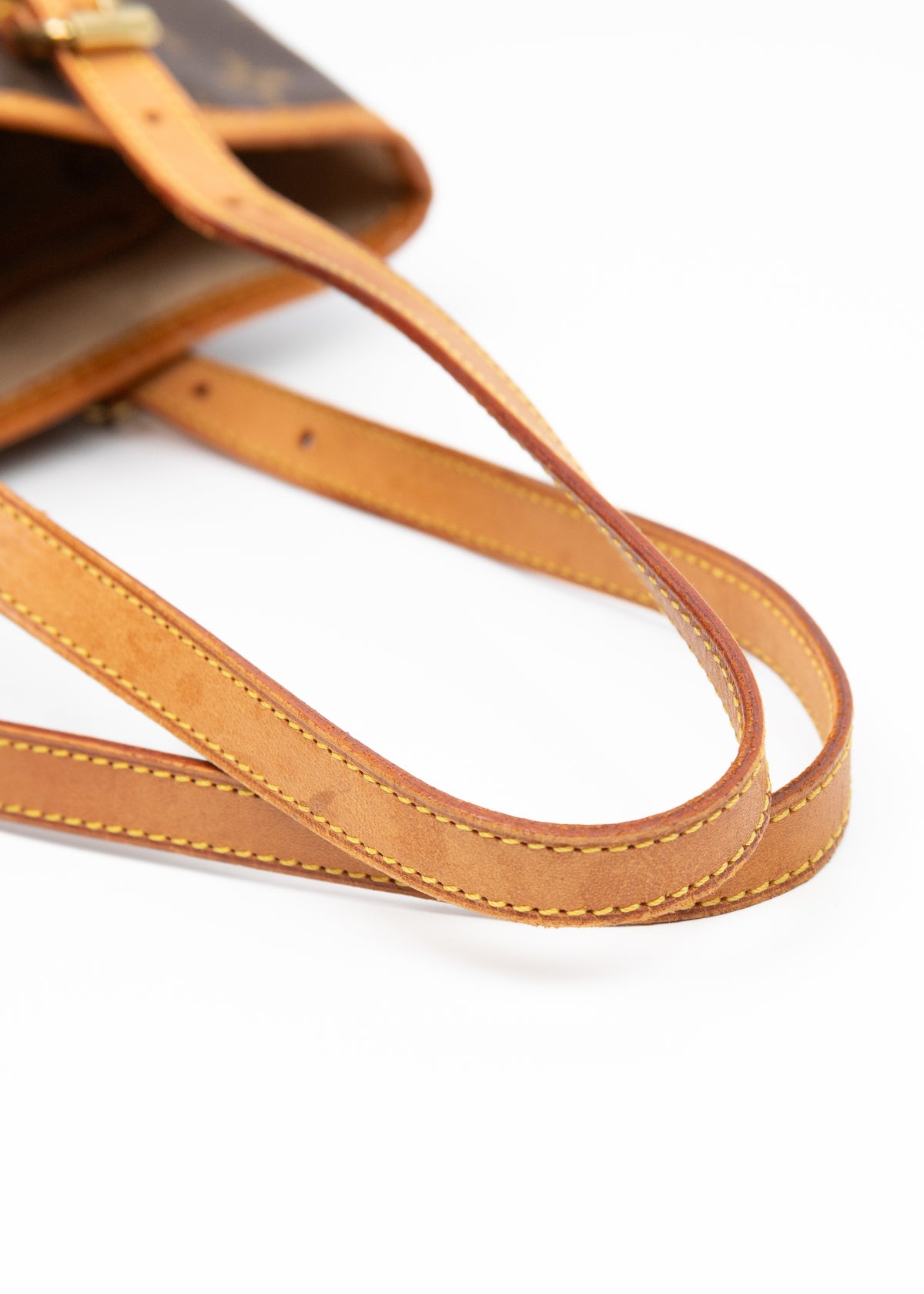 10-louis-vuitton-bucket-pm-zoom-uchwyt