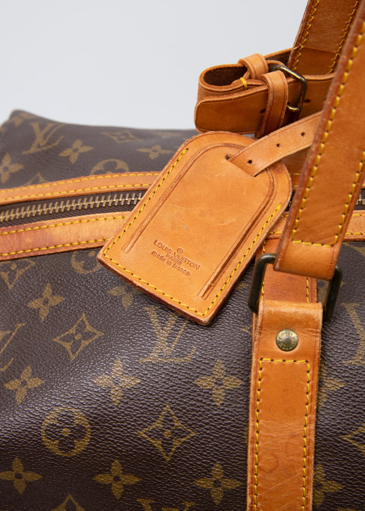 10-louis-vuitton-gym-sac-45-zoom-zawieszka
