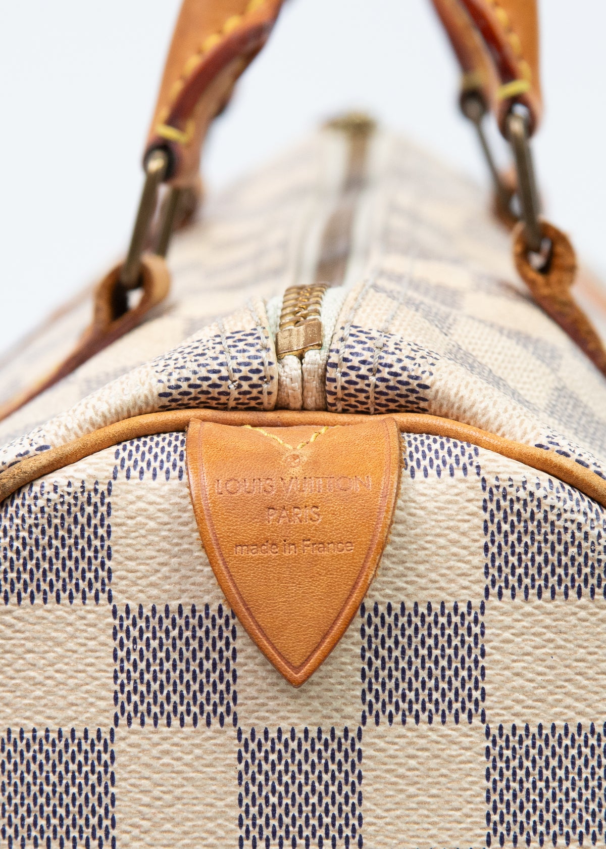 10-louis-vuitton-speedy-damier-azur-30-zoom-logo