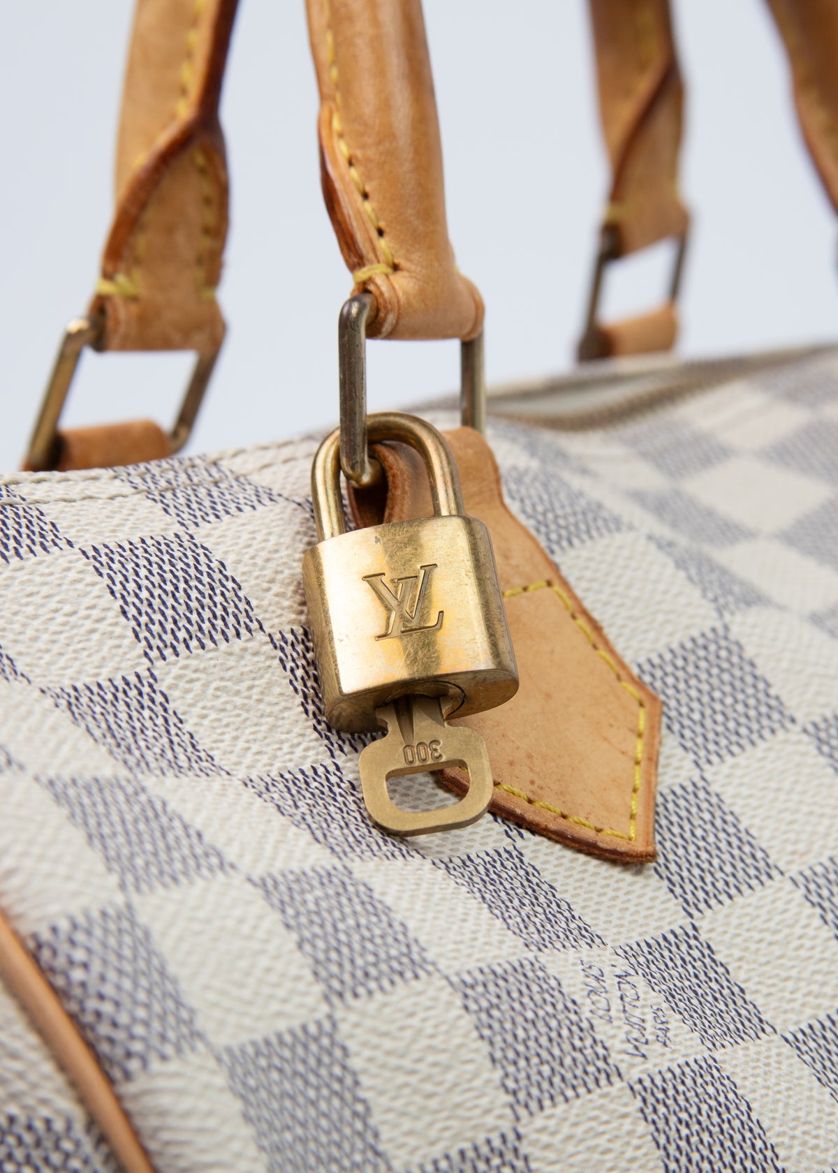 10-louis-vuitton-speedy-damier-azur-okucia