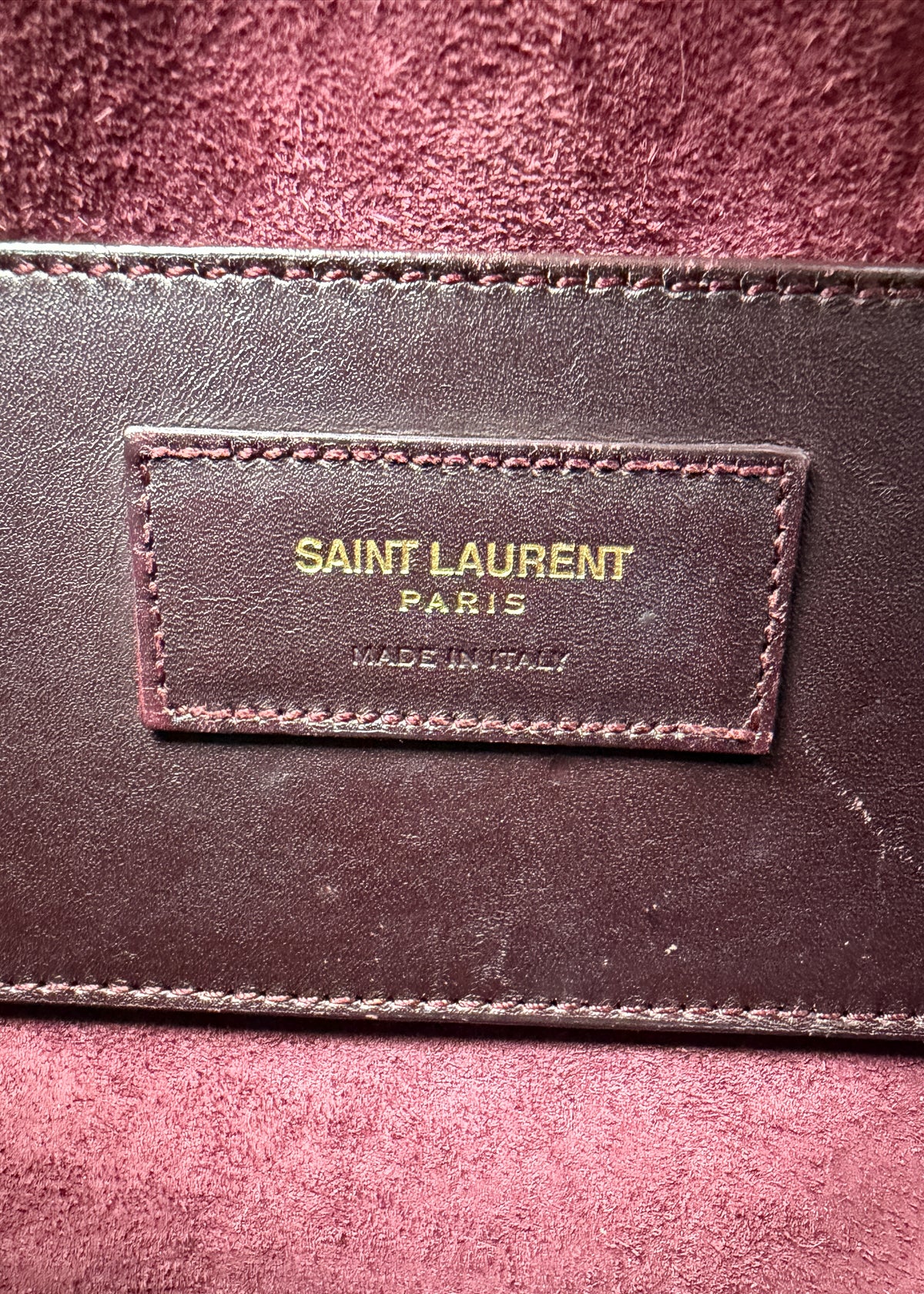 10-saint-laurent-duffle-burgundy-zoom-metka