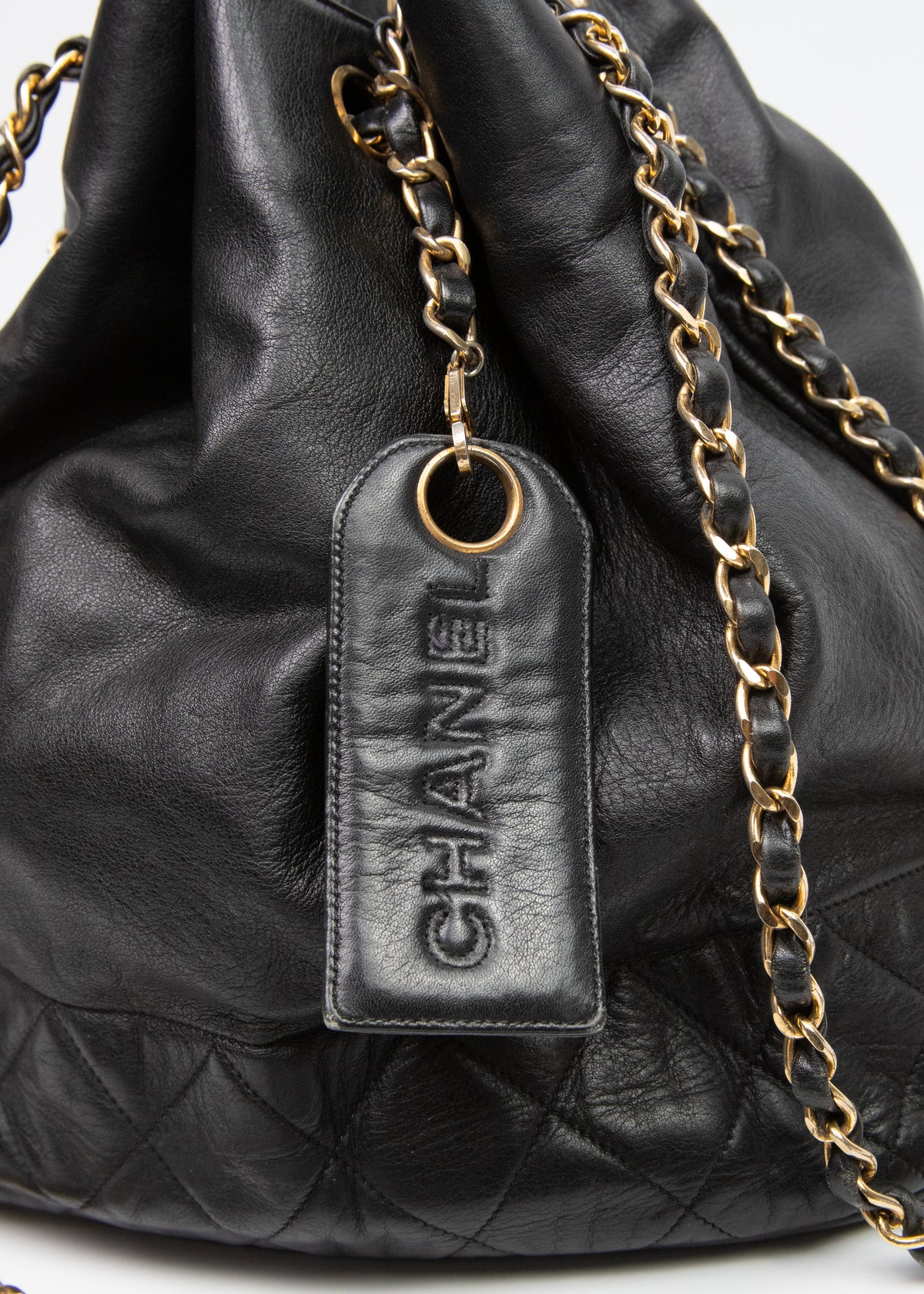11-chanel-bucket-bag-with-pochette-zoom-zawieszka